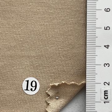 19 Beige