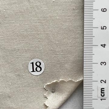 18 Beige