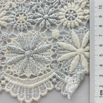 Cotton-blend Lace