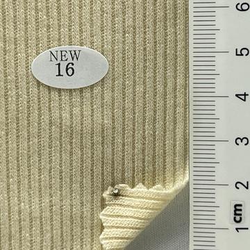 16 Beige