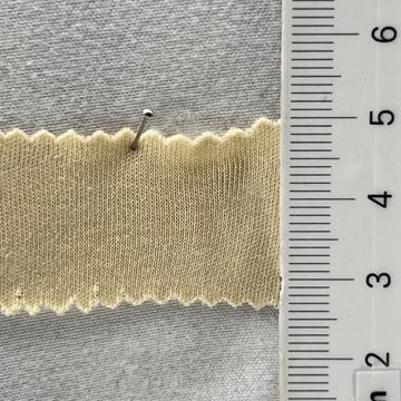 13 Beige