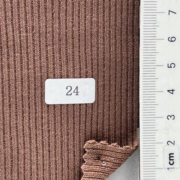 24 Beige