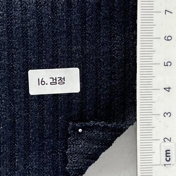 16.검정 Black