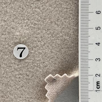 7 Beige