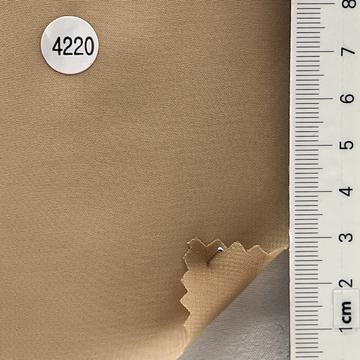 4220 Beige