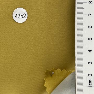4352 Pale Green