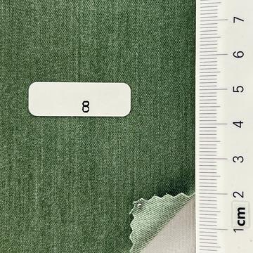 8 Green