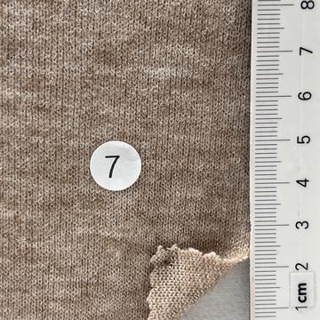 7 Beige
