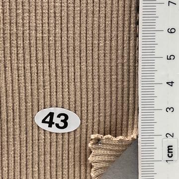 43 Beige