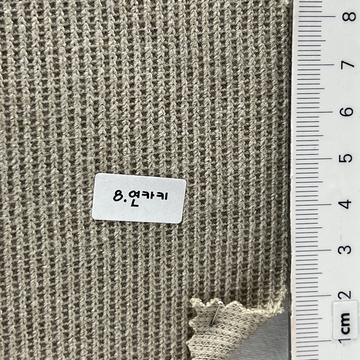 8 Beige