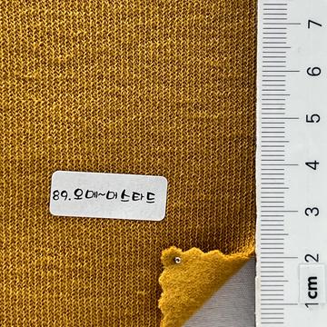 89 Yellow