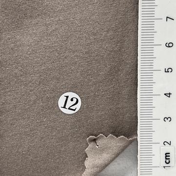 12 Beige