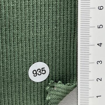 935 Pale Green