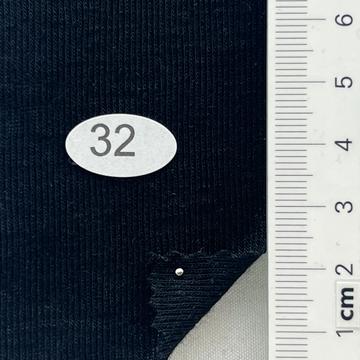 32 Black