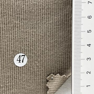 47 Beige