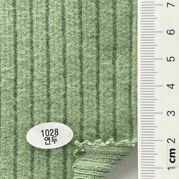 1028 Pale Green
