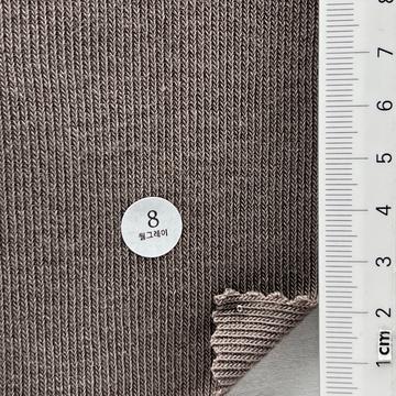 8 Beige