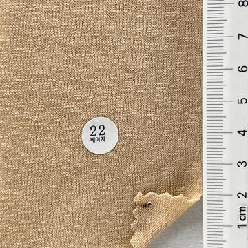 22 Beige