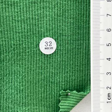 32 Green
