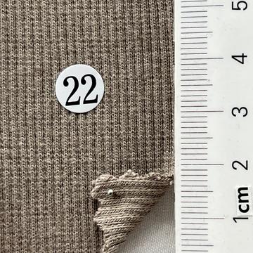 22 Beige