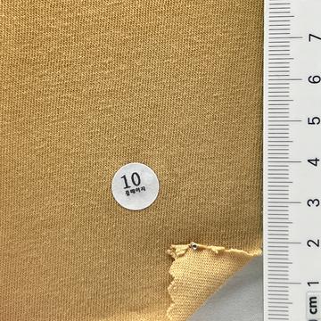 10 Beige