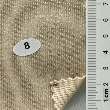 8 Beige