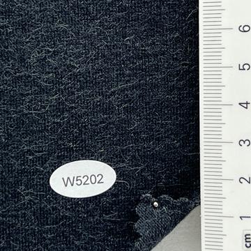 5202 Black