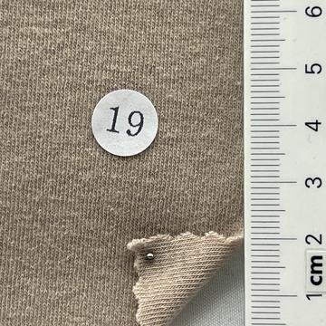 19 Beige