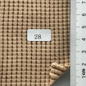 28 Beige