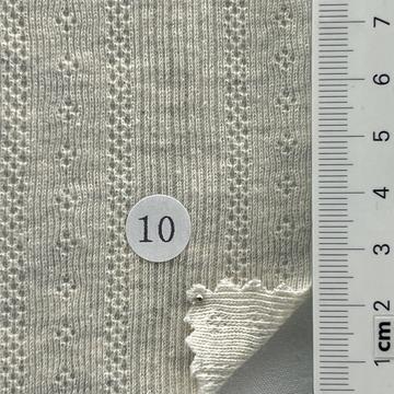 10 Beige