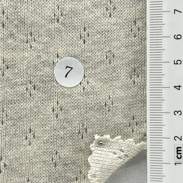 7 Beige