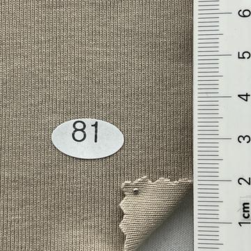 81 Beige