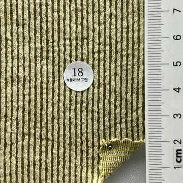 18 Pale Green