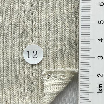 12 Beige