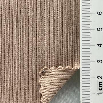 13 Beige
