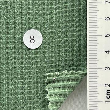 8 Green