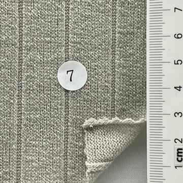 7 Beige