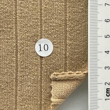 10 Beige