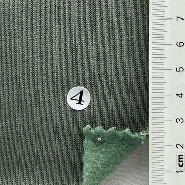 4 Green