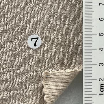 7 Beige