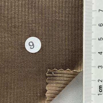 9 Beige