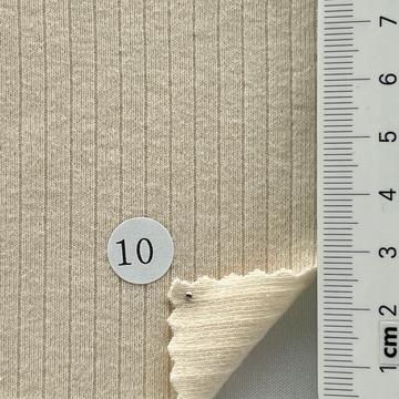 10 Beige