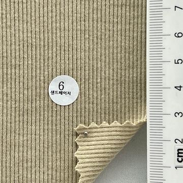 6 Beige