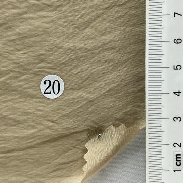 20 Beige