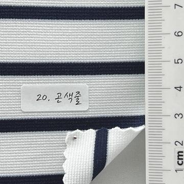 20.곤색줄 White