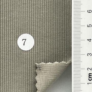 7 Beige