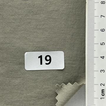 19 Beige