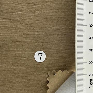 7 Beige