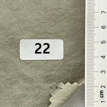 22 Beige