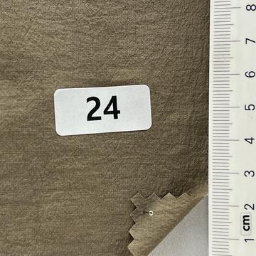 24 Beige